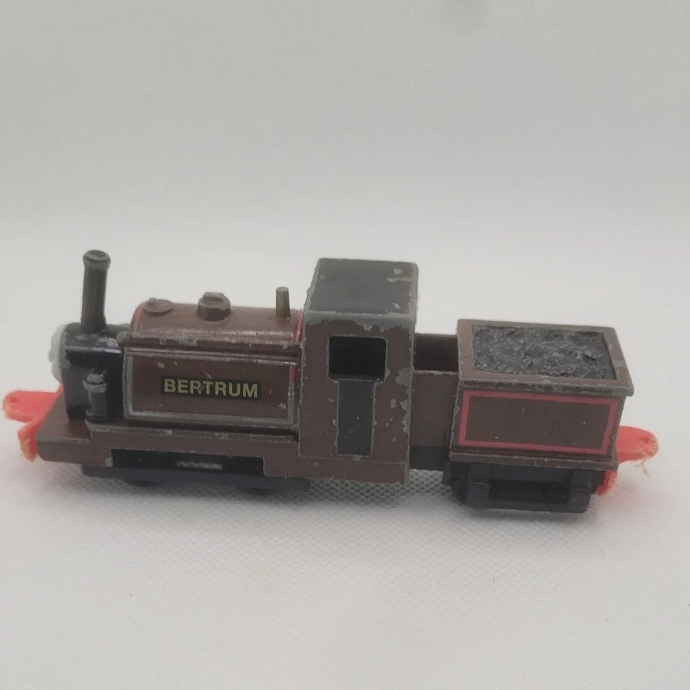 Thomas & Friends Ertl Bertram Diecast Train Engine with Tender Vintage 1997